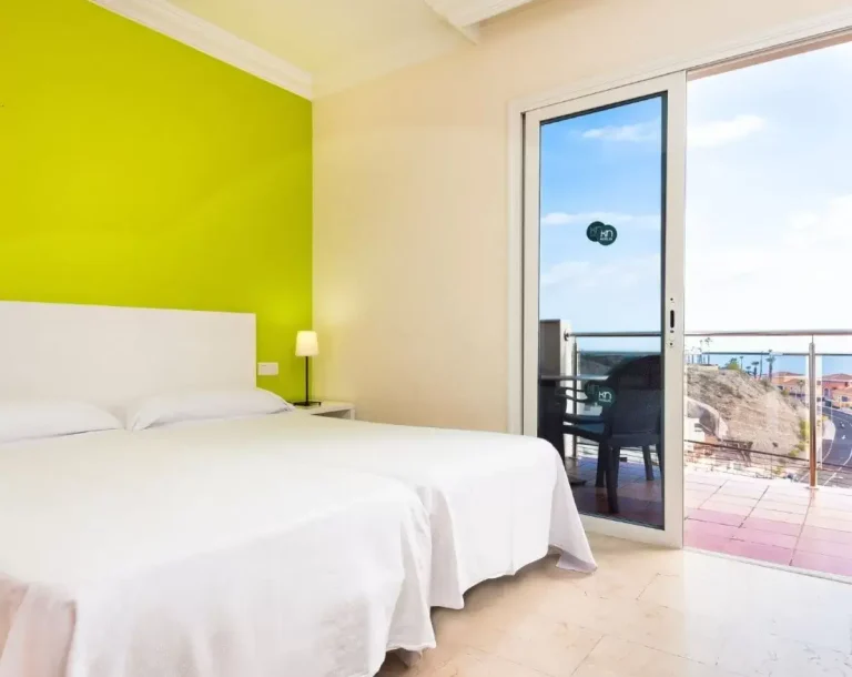 habitacion aparthotel panoramica 768x610