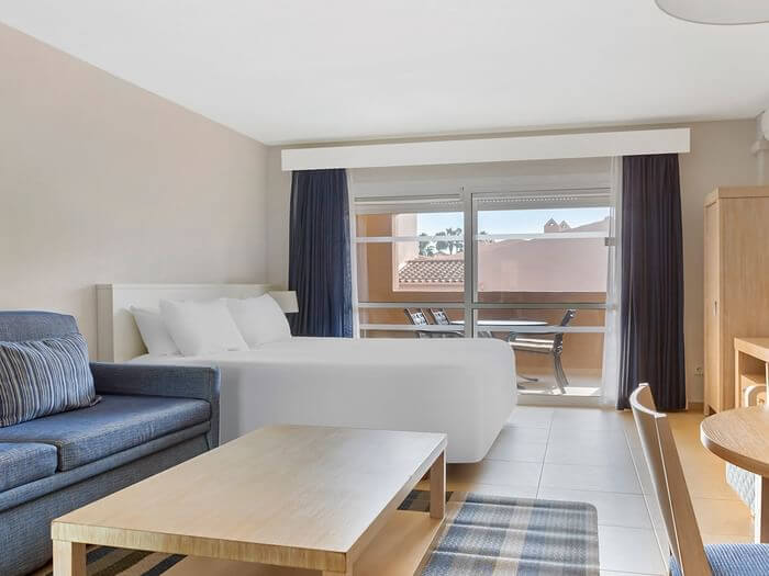 habitacion los amigos beach club