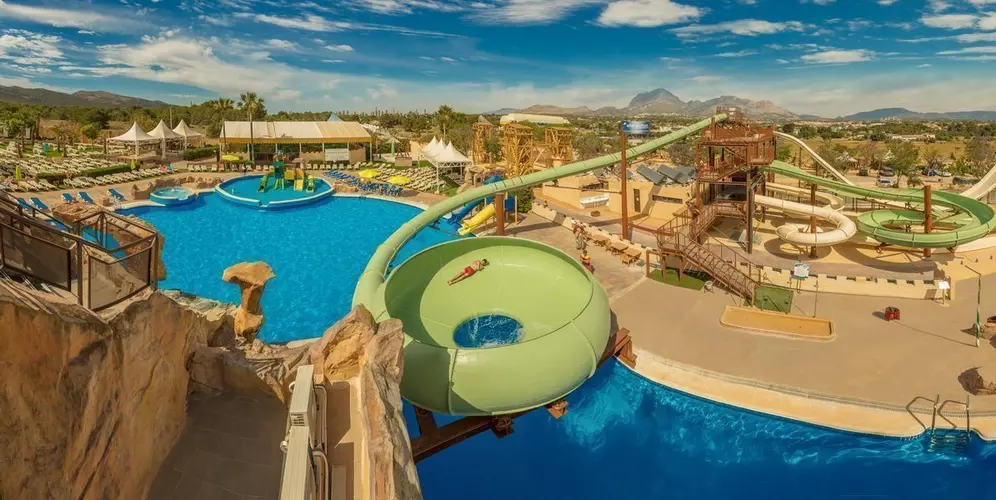 2U8A5044 piscina2