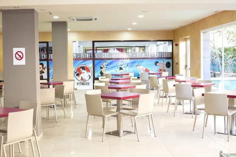cafeteria hotel maria del mar 1 768x512