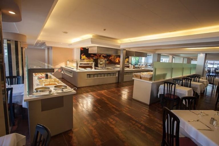 comedor hotel maria del mar 1 768x512