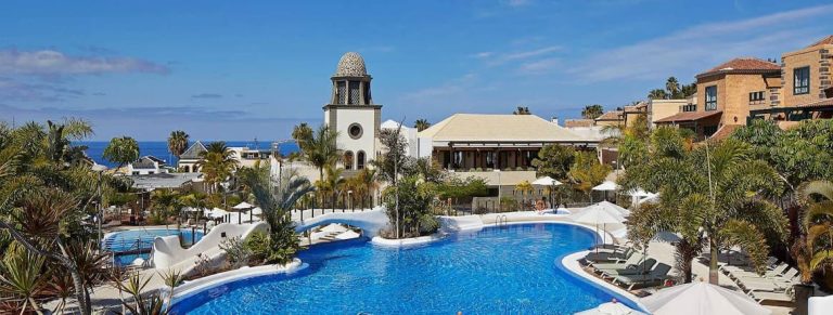 exterior hotel suite villa maria 768x291