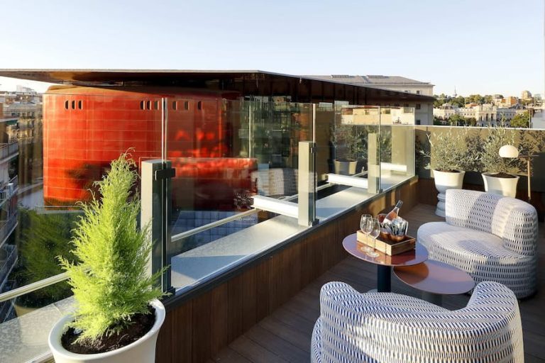 terraza hard rock hotel 768x512