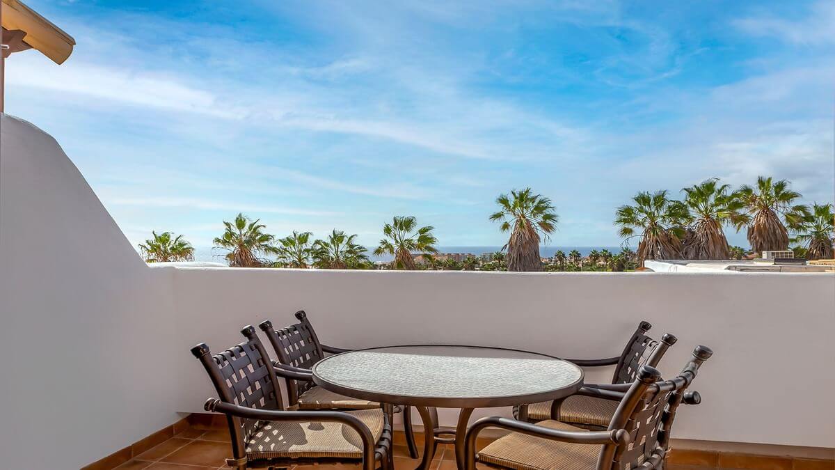 terraza royal tenerife country club